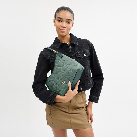 Laurel Shoulder Bag In Blocked Signature Maxi Signature Leather (Sage/Turquoise) - Picture 14 of 16